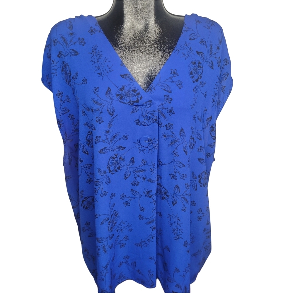 Penningtons Blue Short Sleeve Top with Black Floral Print 4X